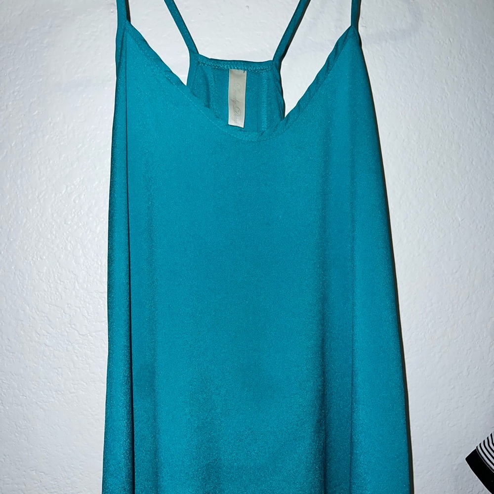 Flowy Teal Tank